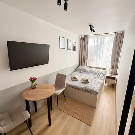 Warsaw Central Rooms *