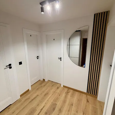Warsaw Central Rooms